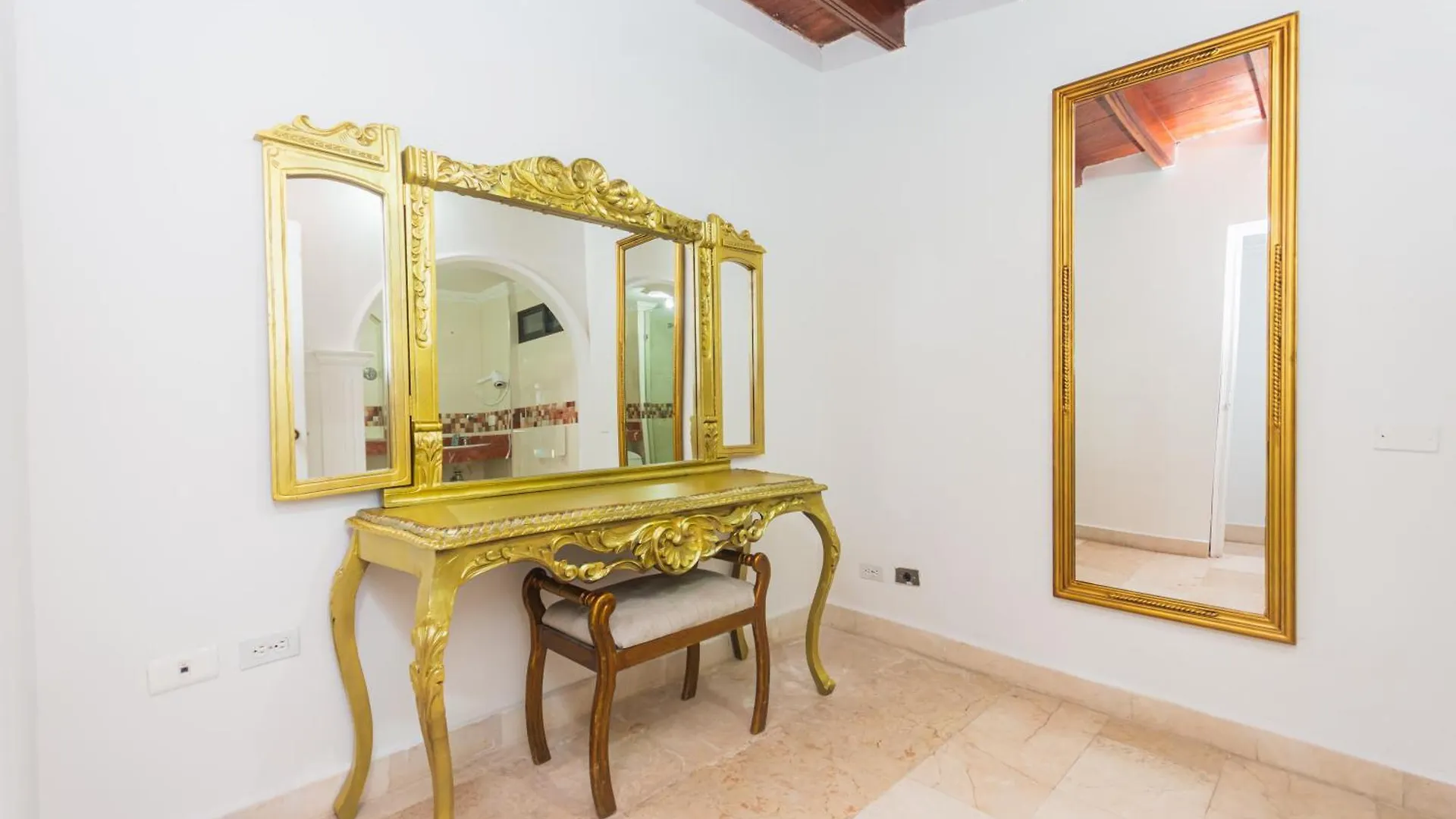 Hotel Baluarte Coast Cartagena