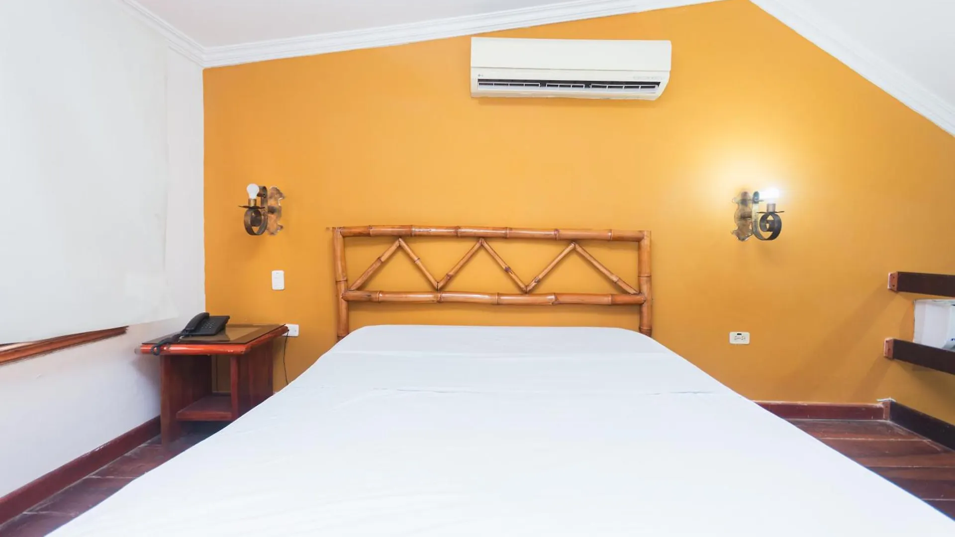 Hotel Baluarte Coast Cartagena