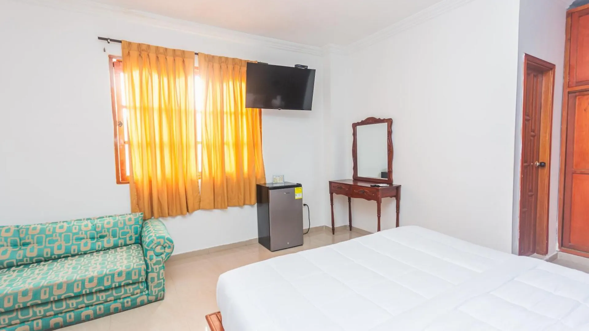Hotel Baluarte Coast Cartagena 3*,  Colombia